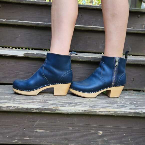 Swedish Hasbeens, Women's Leather Ankle Boot, gently used - sz 39 - $200 - Picture 9 of 13